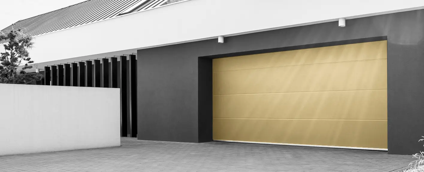 Porte de garage dans la Drôme